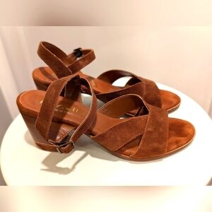 Mariella Women’s Slingback Strap Sandals Suede Shoes Size 8M Cognac Italy